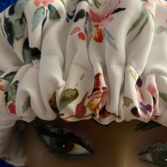 8 inch bonnet - Picture 3 of 3